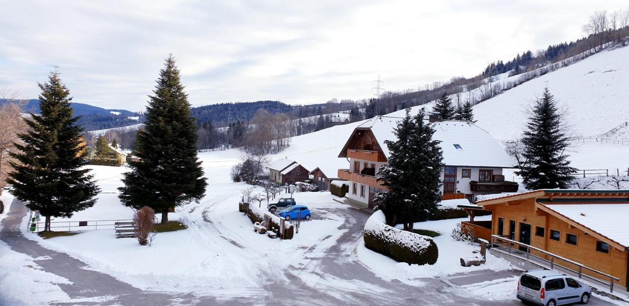 Hubertushof Hotel Trattenbach  ภายนอก รูปภาพ