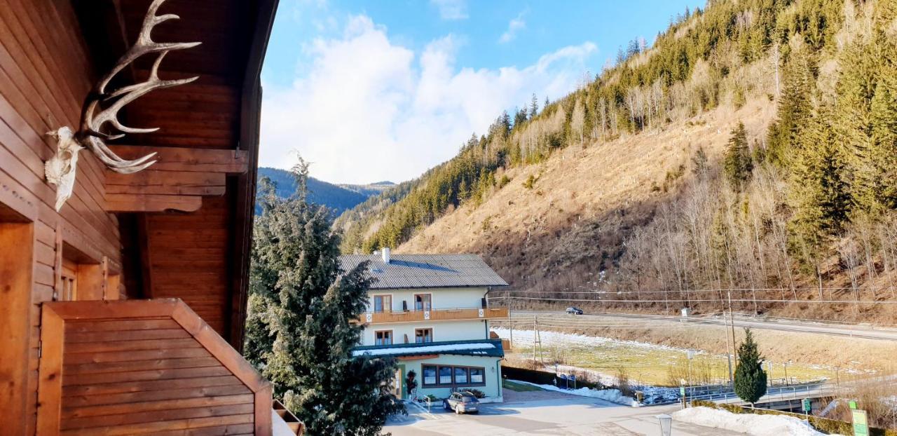 Hubertushof Hotel Trattenbach  ภายนอก รูปภาพ
